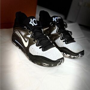 KD Nike Zoom Basketball Shoes